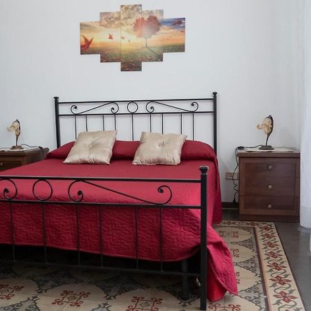 Mary'S Center House Apartment Catania Ngoại thất bức ảnh