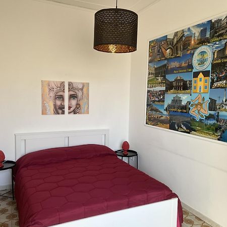 Mary'S Center House Apartment Catania Ngoại thất bức ảnh