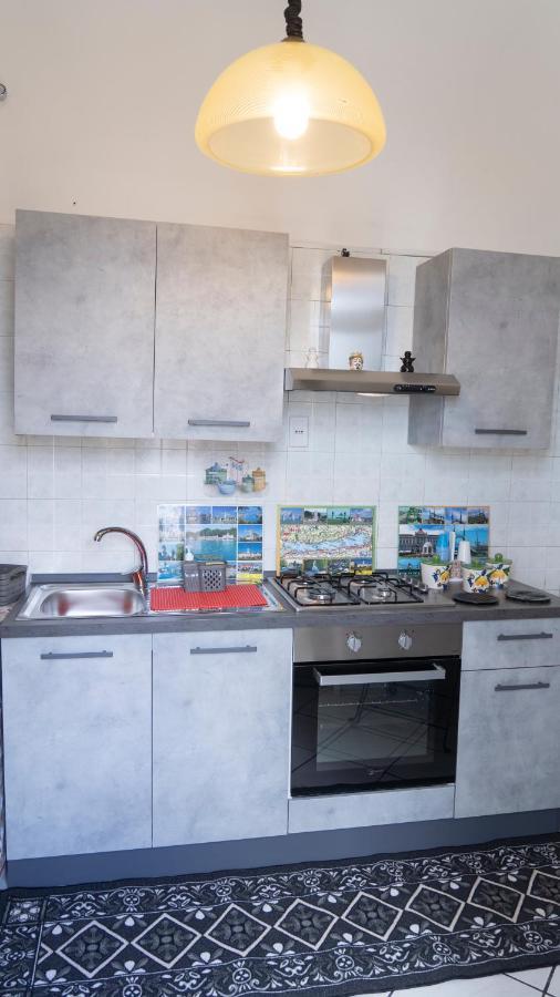 Mary'S Center House Apartment Catania Ngoại thất bức ảnh