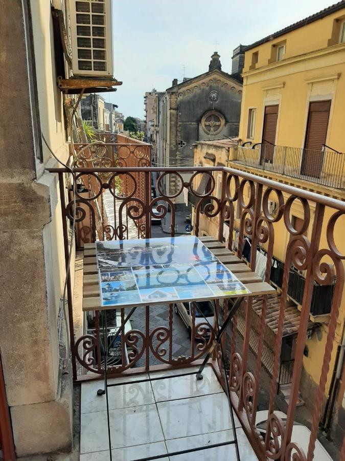 Mary'S Center House Apartment Catania Ngoại thất bức ảnh